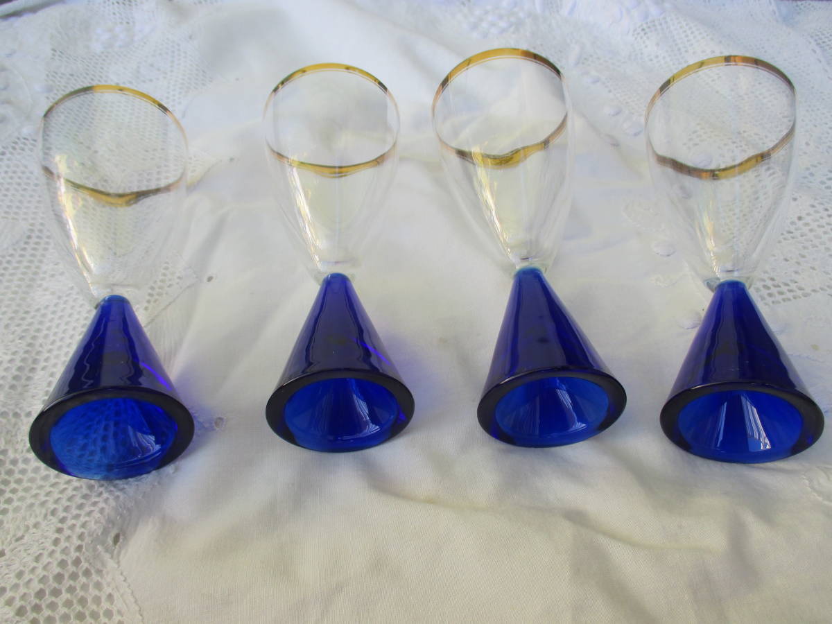 ★NYIRU ニール Sasaki Glass ヴィンテージ 80年代 シャンパン 冷酒 コバルトブルー 4個 希少品 外径6.6cm 高16.5cm 重190㌘の画像2
