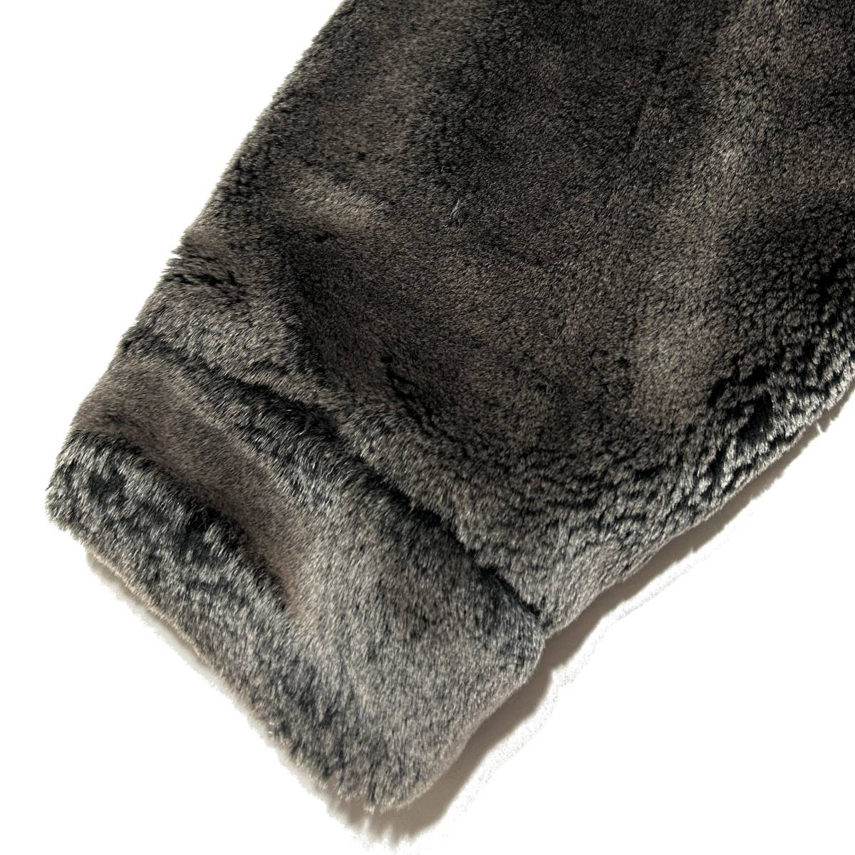 定価8 6万 doublet ANIMAL HAND-PRINTED FUR JACKET ハスキー 定価8 6万 doublet ANIMAL HAND-PRINTED FUR JACKET ハスキー