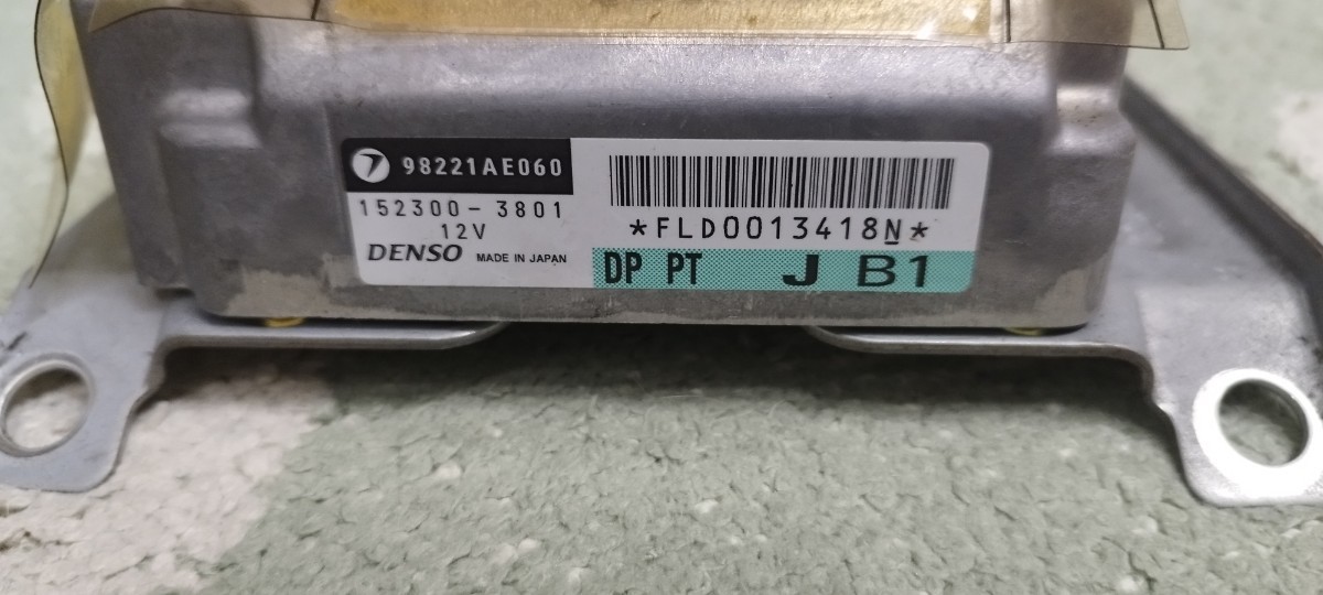  Subaru Legacy BE5 air bag computer air bag sensor 98221AE060 98221 AE060 152300-3801 BH5 BHE actual work car both removed 