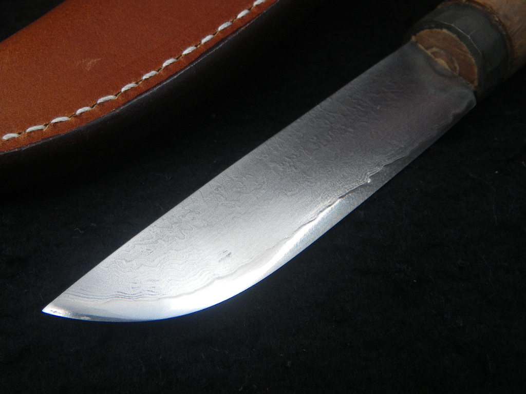 119g 剣鉈 墨流し Damascus 渓流鉈 和式ナイフ 小鉈 ブッシュ 119g 剣鉈 墨流し Damascus 渓流鉈 和式ナイフ 小鉈 ブッシュ