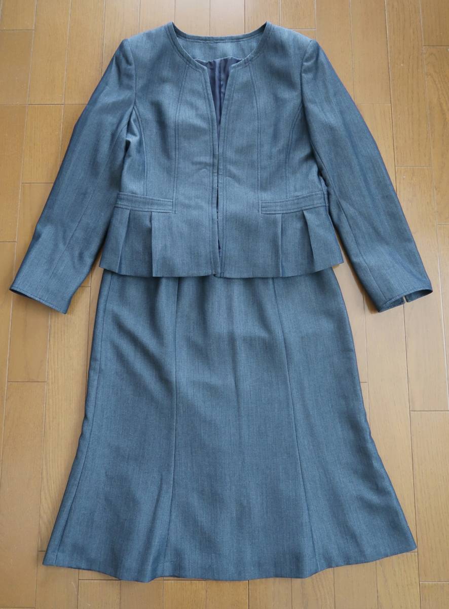 ◇ノアジェnoa-ge グレイ系スカートスーツ　サイズ11AR　状態良好◇