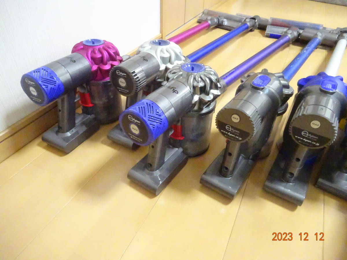 dyson ダイソン 掃除機 コードレス 10台セット まとめて SV09/DC35/SV07/DC62 3台/DC45/V8/DC61 2台 等 ジャンク パーツ ヘッド 大量セット_画像8