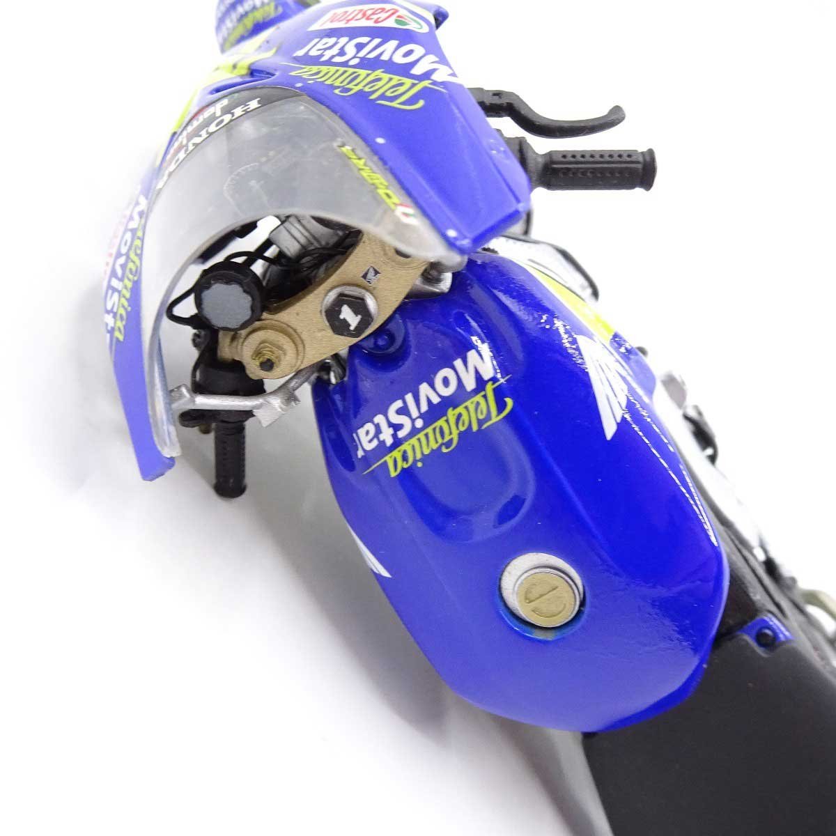 【中古】ミニチャンプス 1/12 ホンダ RC211V #74 Moto GP 2003 加藤大治郎_画像6