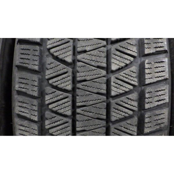 ブリヂストン BLIZZAK DM-V3 235/65R18 4本SET◆2021年製7~8分山スタッドレス◆中古 特筆すべき損傷はなし◆白石区手渡し可◆レクサスRX等_画像3