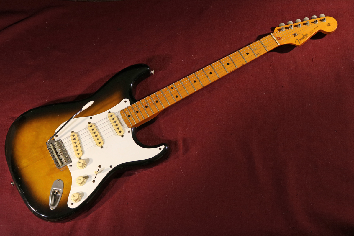 【Fender Japan】ST-57（T）'57 Stratocaster Tabacco Sunburst（左用トレモロブリッジ搭載／スティールブロック）Eシリアル 日本製_画像10