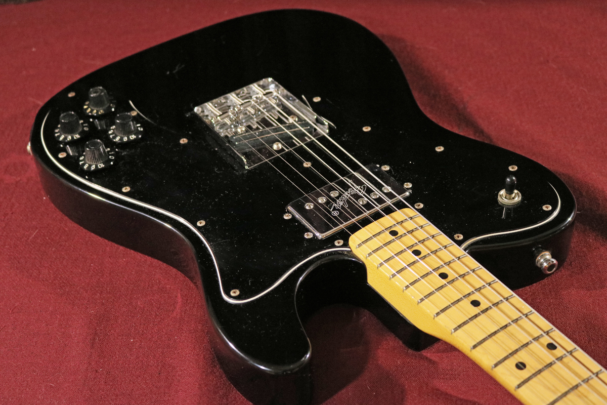 【Fender Japan】TC72-70（BLK）'72 Telecaster Custom（ワイドレンジ・ハムバッカー搭載／メイプル1pcネック）日本製_画像3