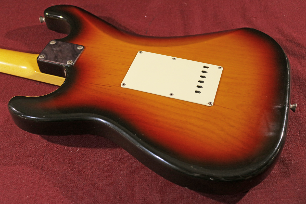 【Fender Japan】ST62-70TX（3TS）'62 Stratocaster 3-Tone Sunburst（Texas Special PU搭載／Alderボディ／ローズウッド指板）_画像6