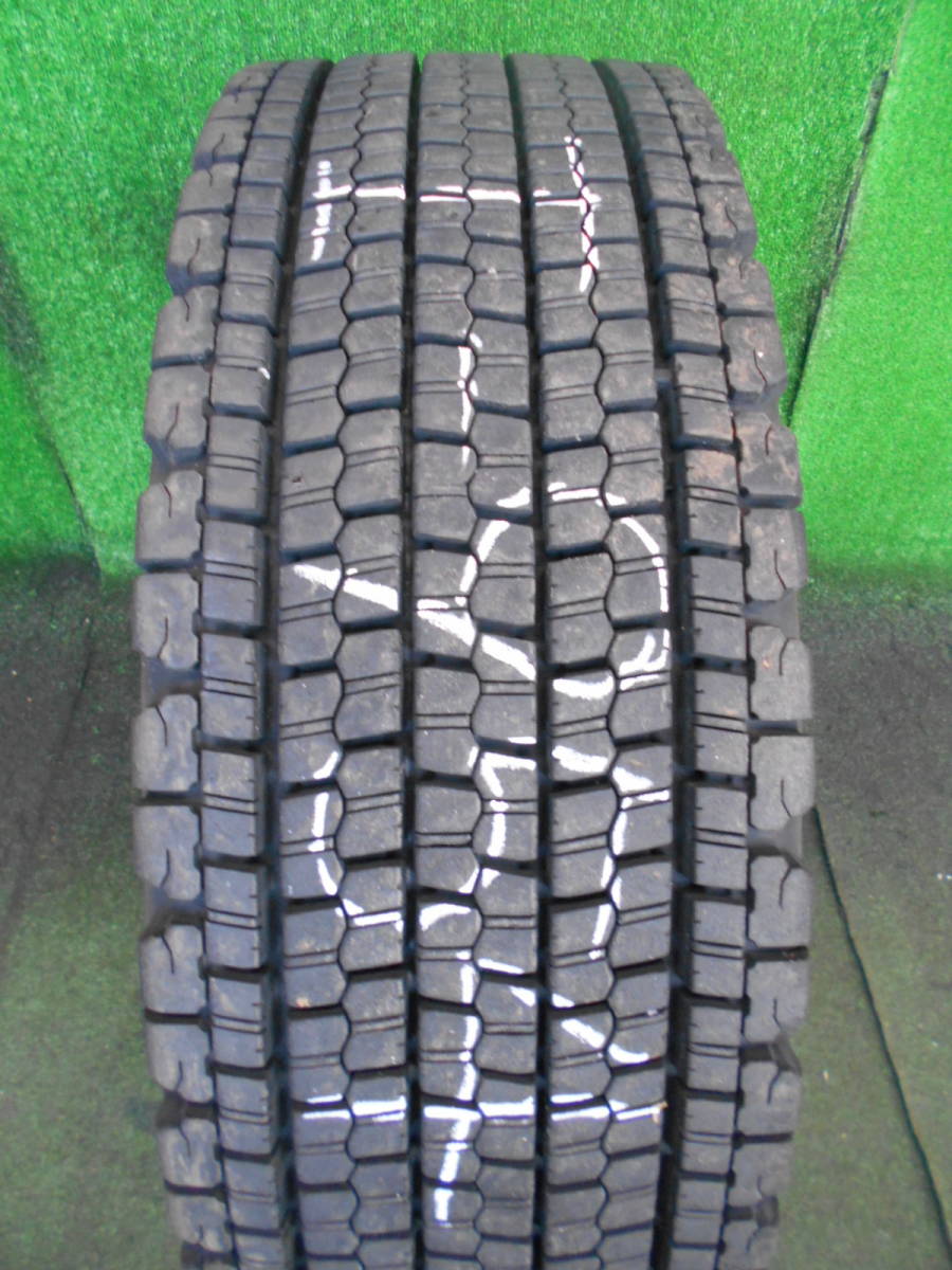 I-954 245/70R19.5 136/134J BS W900 1本のみ