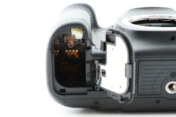 #k63★極上美品★ キヤノン Canon EOS 5D Mark III ボディ シャッター数200枚以下_画像9
