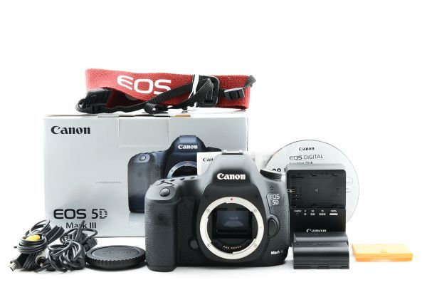 #k63★極上美品★ キヤノン Canon EOS 5D Mark III ボディ シャッター数200枚以下_画像1