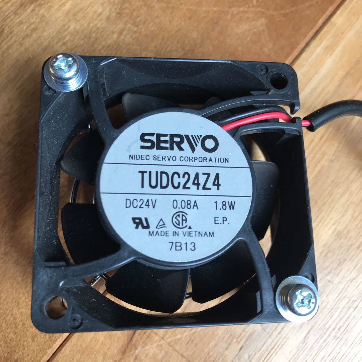 DC fan DC24V drive 60mm angle 25mm thickness 4300r/min cooling fan cooling fan Japan servo TUDC24Z4 used finger guard attaching that 1