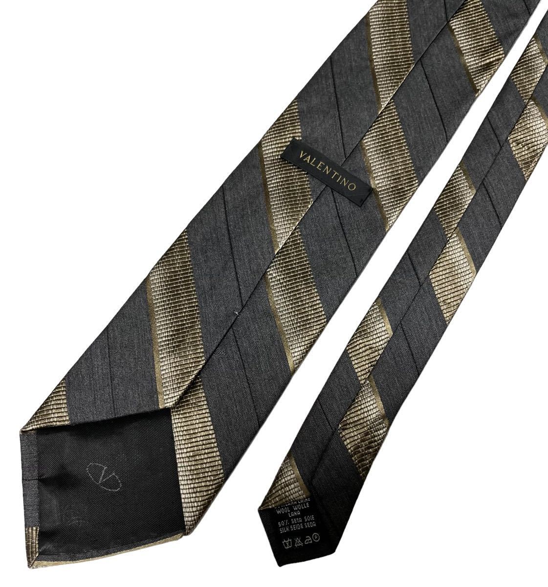 VALENTINO necktie Logo Mark embroidery reji men taru pattern stripe pattern Valentino USED used m532
