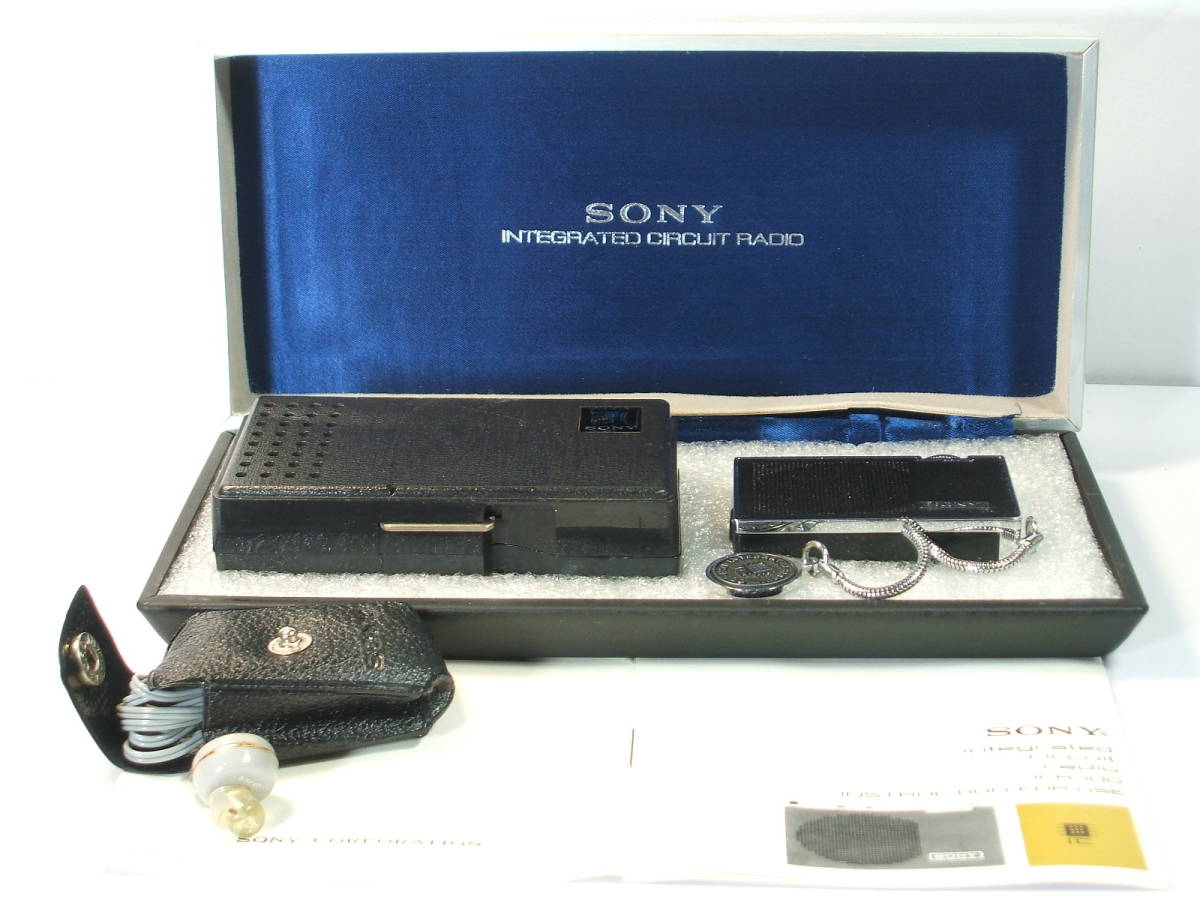 [ rare ] world most the first. microminiature IC radio [SONY ICR-100] reception excellent! exceedingly beautiful goods!!