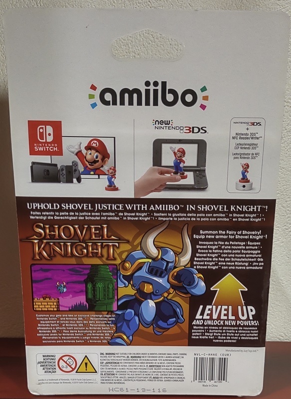 [新品未開封]amiibo ゴールドショベルナイト 海外版 SHOVELKNIGHT_画像2