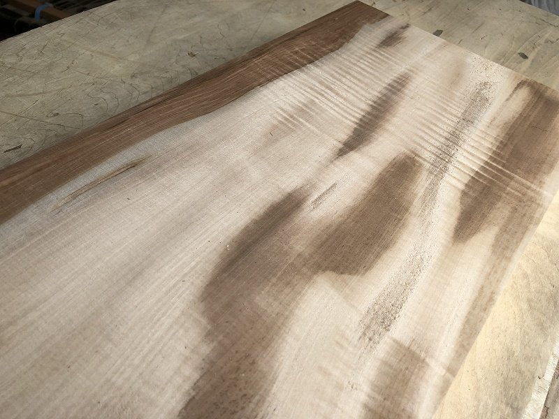 【EF131F】栃 580×257×50㎜ 縮杢 極上杢 一枚板 材料 天然木 無垢材 乾燥材 銘木 材木 木工 DIY《銘木登屋》_画像6