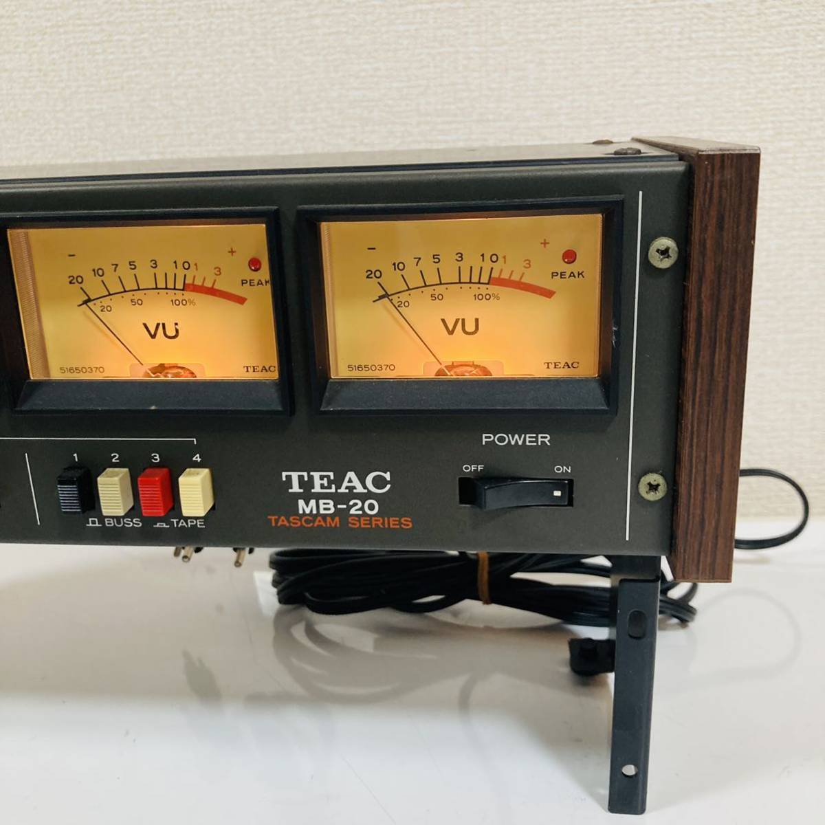 TEAC メーターブリッジ MB-20 4連UVメーター ヴィンテージ TEAC メーターブリッジ MB-20 4連UVメーター ヴィンテージ