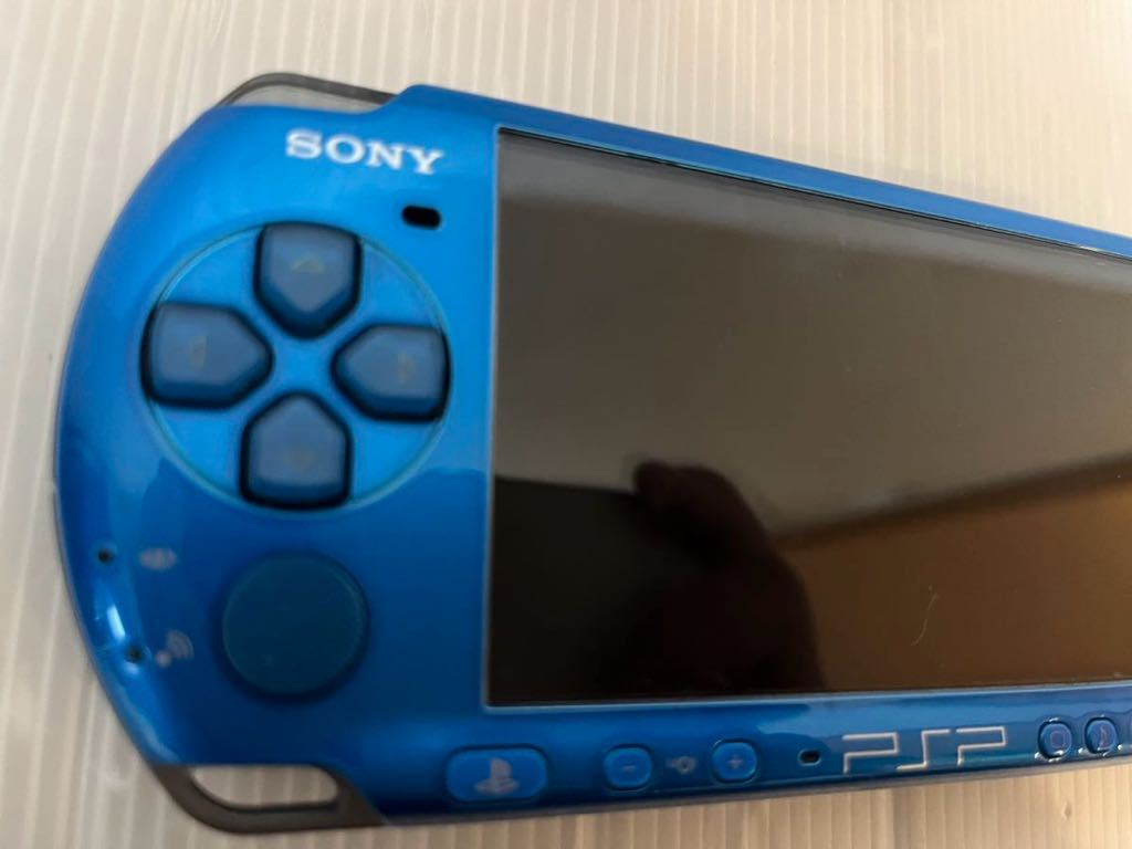 ★新品同様　無傷　極上美品　PSP3000 バイブランドブルー　メモリースティック付き　送料無料★_画像5