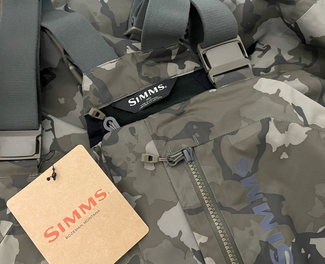 Simms Challenger Bib M チャレンジャービブ Regiment Camo Simms Challenger Bib M チャレンジャービブ Regiment Camo