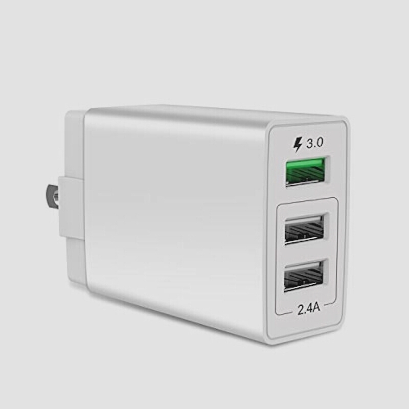Бесплатная доставка ★ [Authentication PSE] USB -зарядное устройство QC3.0 Оснащенное адаптер AC ADAPTER 30W 3 PORT USB FAST Зарядное устройство