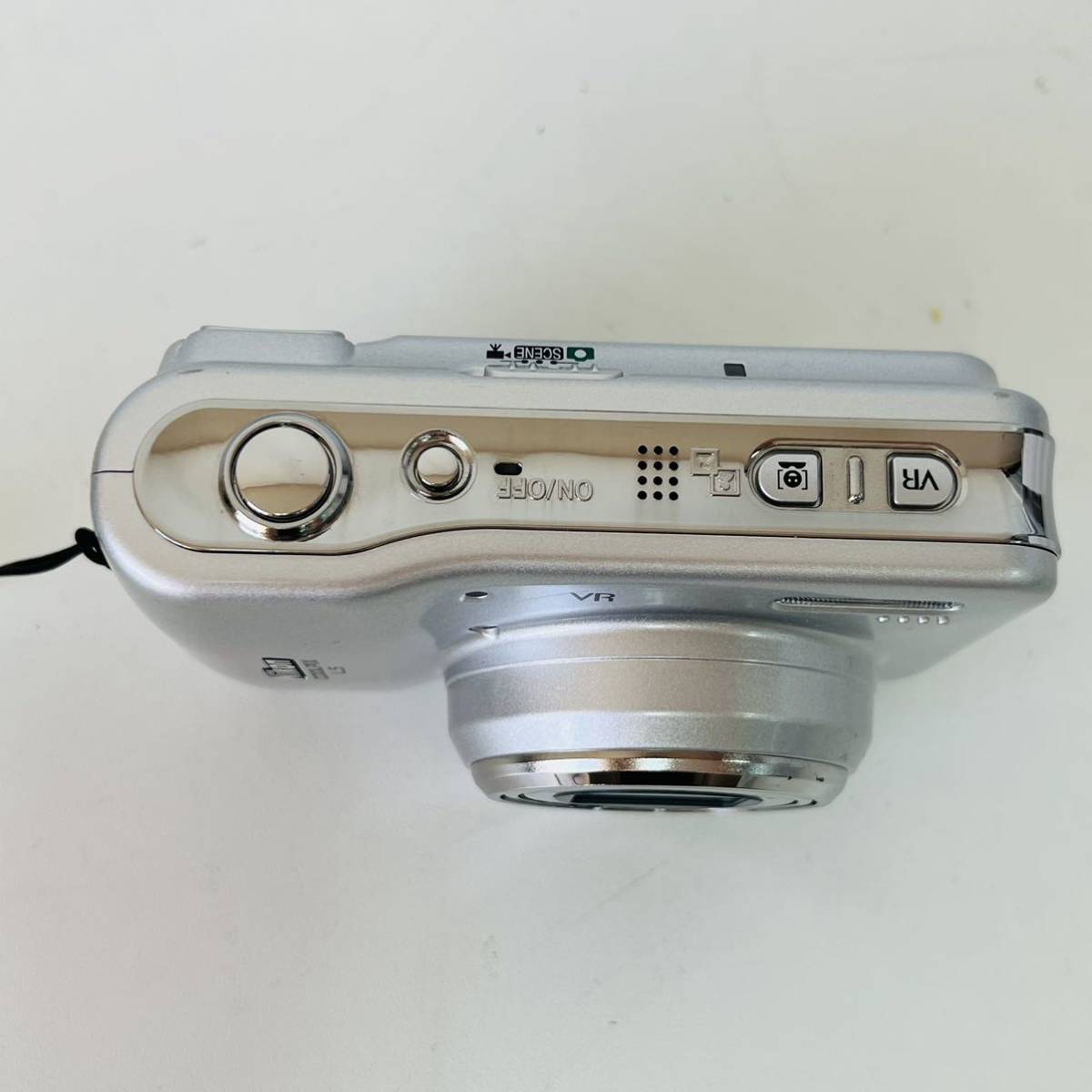 【動作未確認】Nikon Coolpix L5 7.2MP デジタルカメラ 5倍光学振動低減ズーム　K1215_画像6