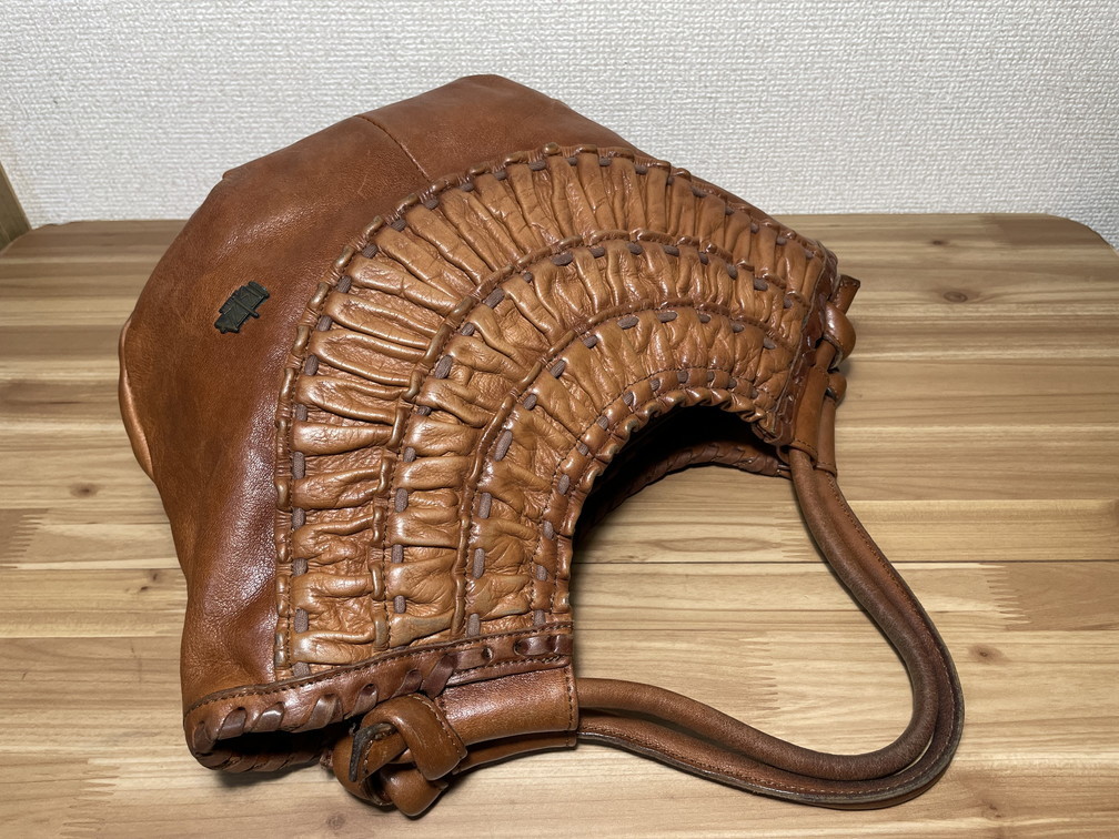 *3000 jpy prompt decision * IBIZAibi rhinoceros bi The leather bag 