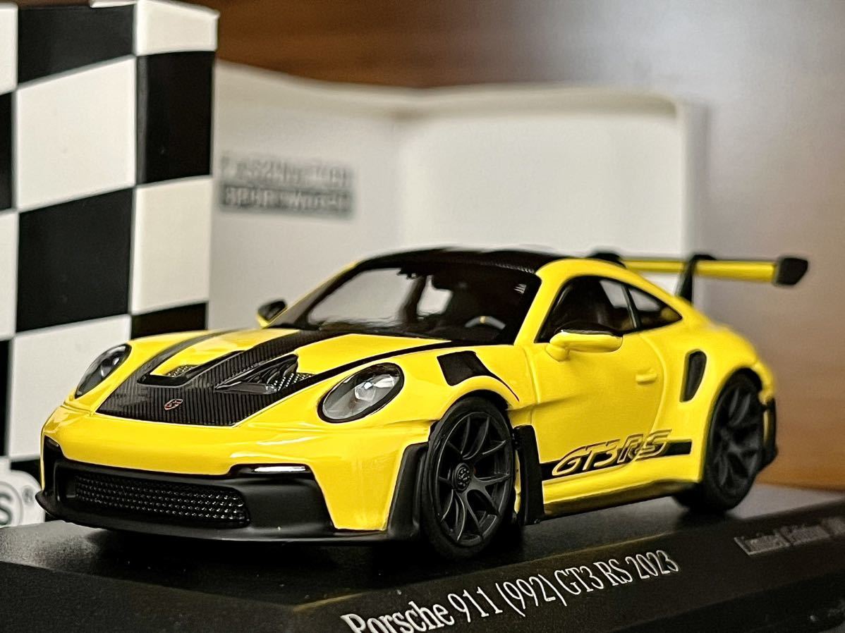 1/43 海外限定 ミニチャンプス ポルシェ 911 992 GT3RS Weissach Package 2023 レーシングイエロー/ブラック 1:43 Minichamps Porsche