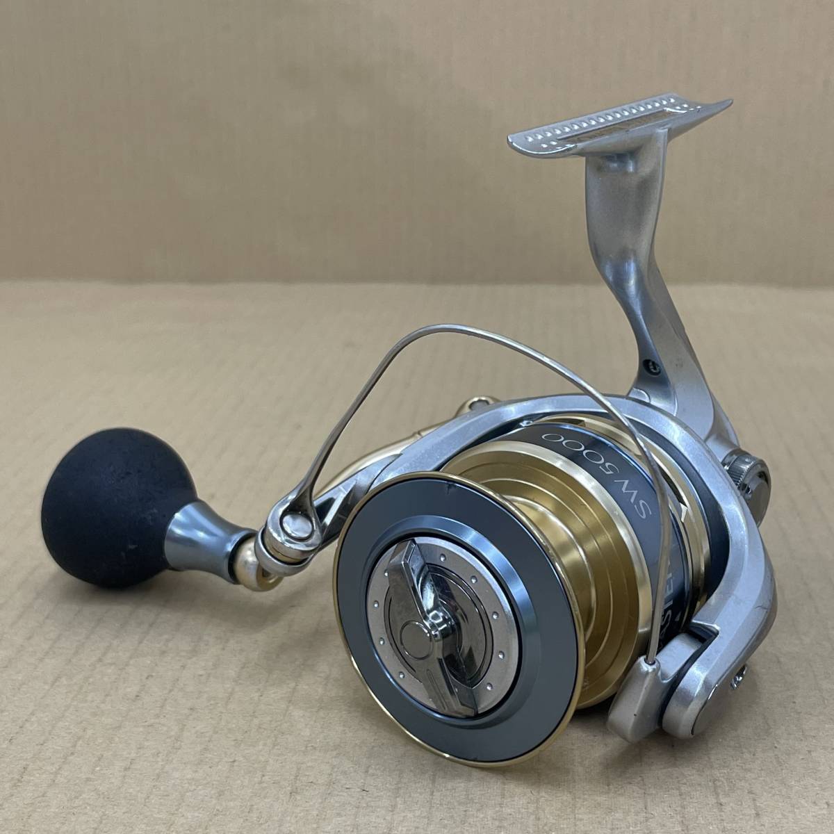 A123[06]9(スピニングリール) 使用感多中古 SHIMANO/シマノ/13バイオマスター SW5000XG/付属品なし 12/13A出品_画像1