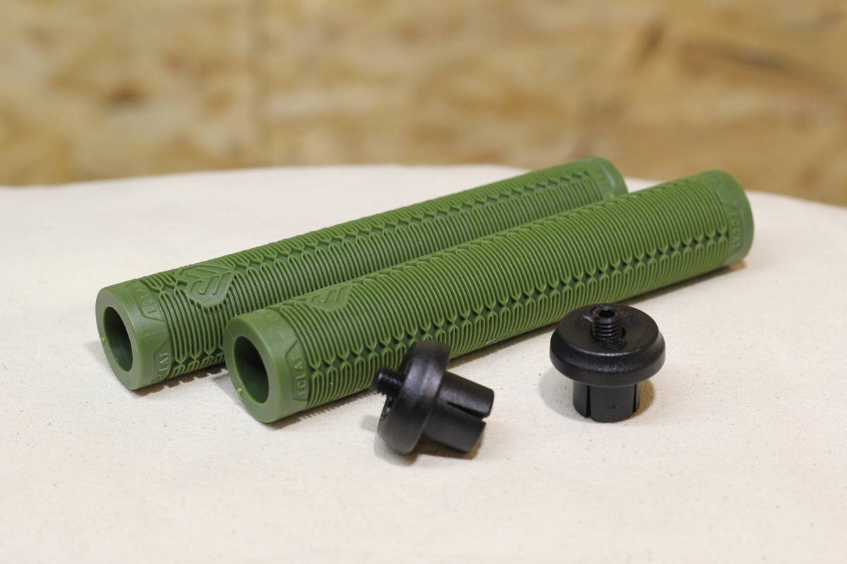 自転車 BMX グリップ ECLAT SHOGUN GRIP ARMY GREEN 即決 送料無料 新品未使用_画像2