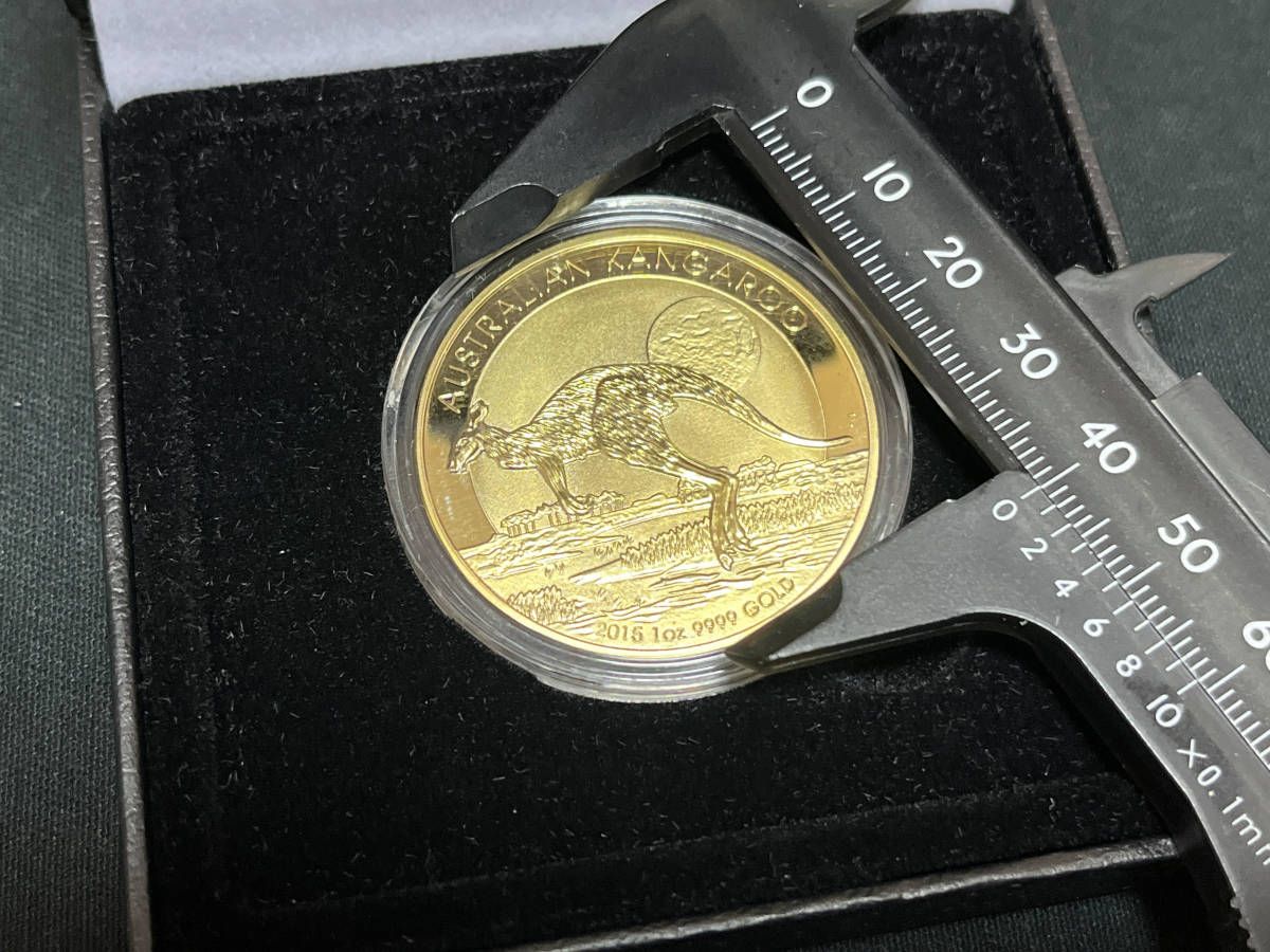 【X016】オーストラリア金貨　カンガルー,エリザベスⅡ 2015年 1オンス 証明書付 約30g Worth Collection 磁石に付かない_画像6