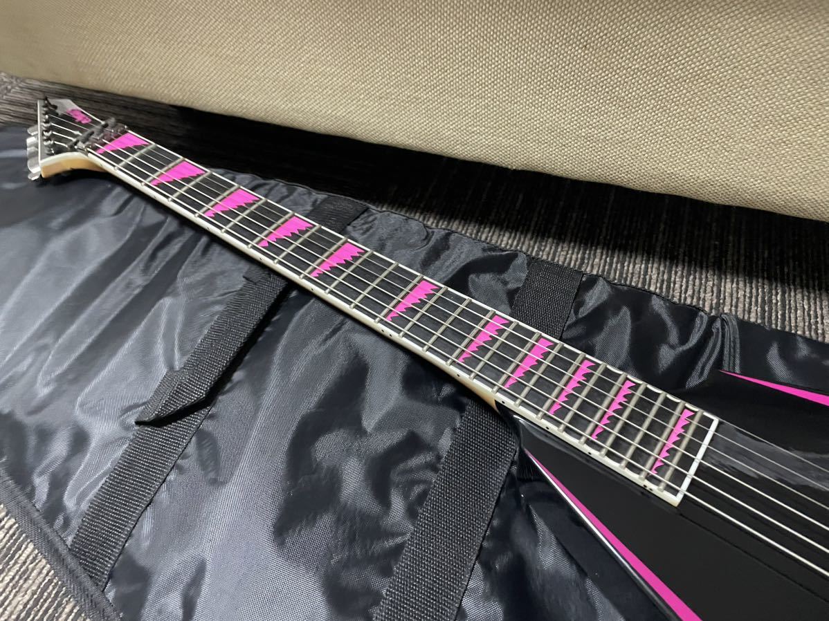 Edwards E-AL-166 PINK SAWTOOTH アレキシ・ライホモデル_画像4