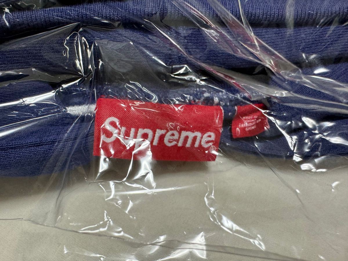 シュプリーム　サテン　アップリケ　フーディ　パーカー　スウェット　supreme Sweatshirt Hooded