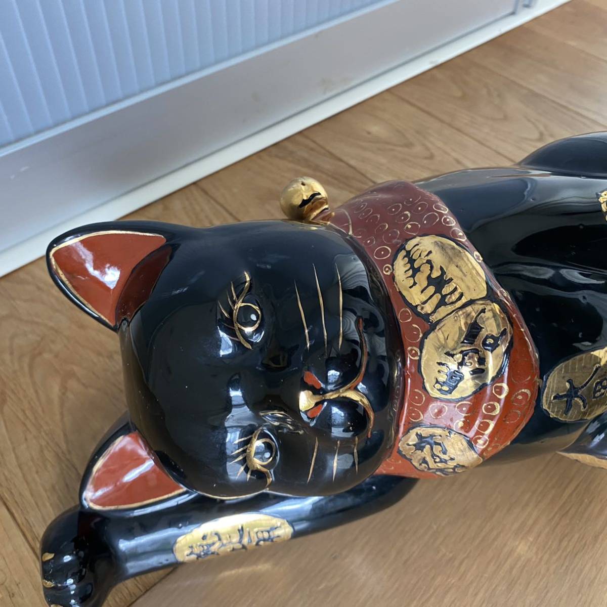 古い招き猫　H26cm 陶器　まねき猫　ねこ　黒　ゴールド　小判　七福神　レトロアンティークビンテージ　黒猫 縁起物　無病息災_画像7