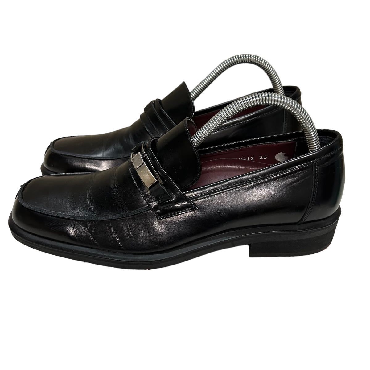 BB560 日本製 GUESS ゲス ビットローファー ビジネスシューズ 革靴 レザー 25cm ブラック vibram ビブラムソール_画像2