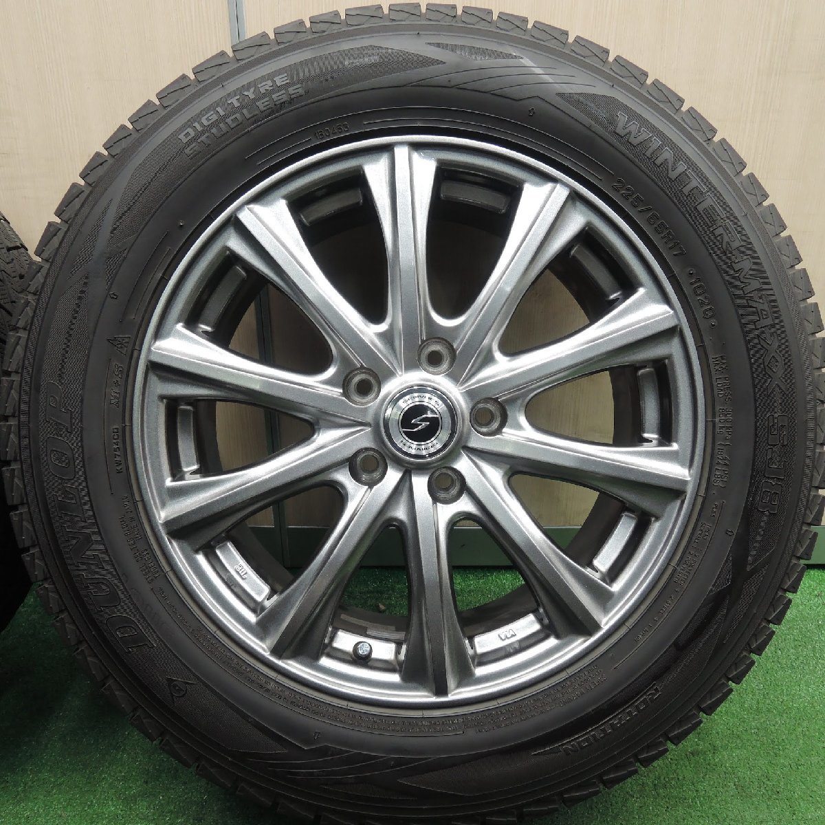 [送料無料]バリ溝！19年！9.5分★スタッドレス 225/65R17 ダンロップ ウインターマックス SJ8 SEMVAES 17インチ PCD114.3/5H★3111805HAス_画像2