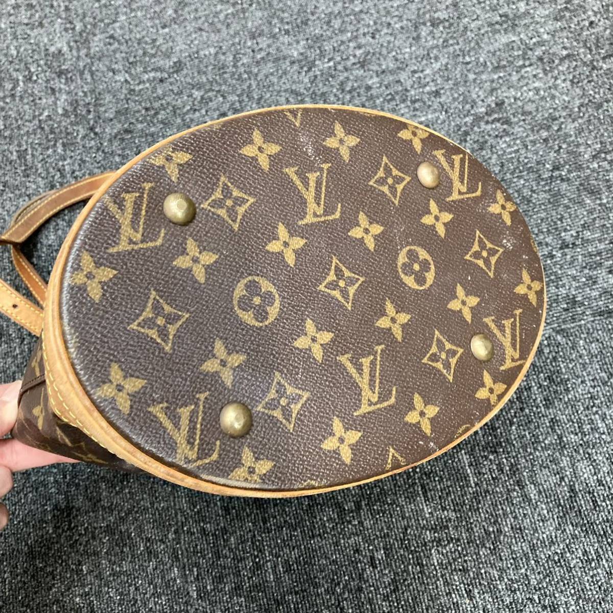 ★1円スタート★LOUIS VUITTON ルイヴィトンモノグラム プチバケット M42238 ショルダーバッグ バケットPM トートバッグ AR0937_画像4