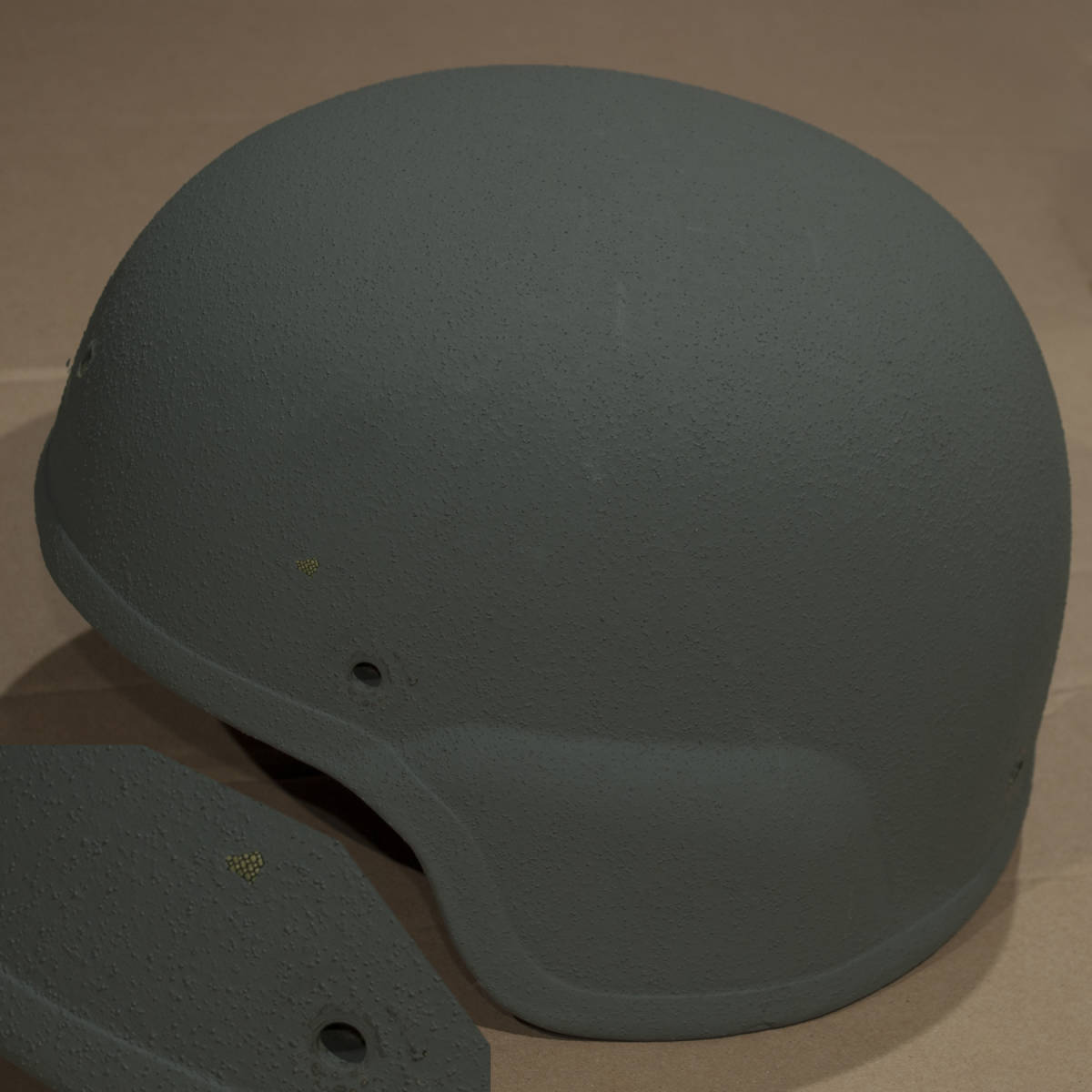米軍実物 SDS製 ACH　M サイズ (Advanced Combat Helmet) M (MEDIUM ミディアム) コンバット ヘルメット ノーマル支_塗装の剥離や傷等があります。