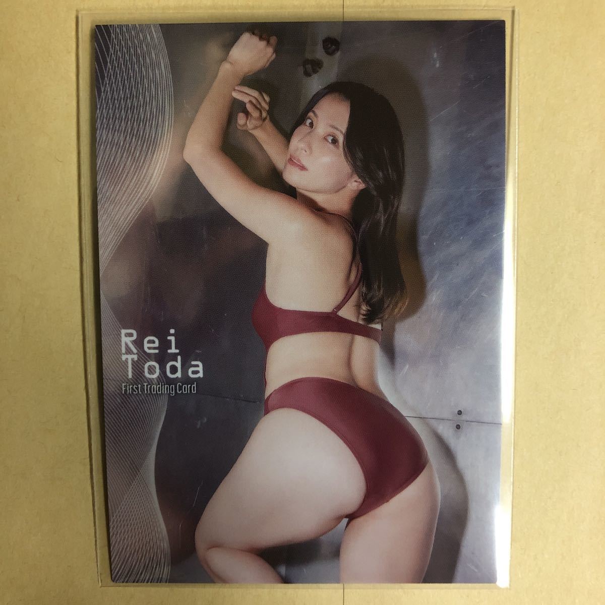 戸田れい トレカ アイドル グラビア カード 水着 ビキニ RG62 タレント ファースト トレーディングカード_画像1
