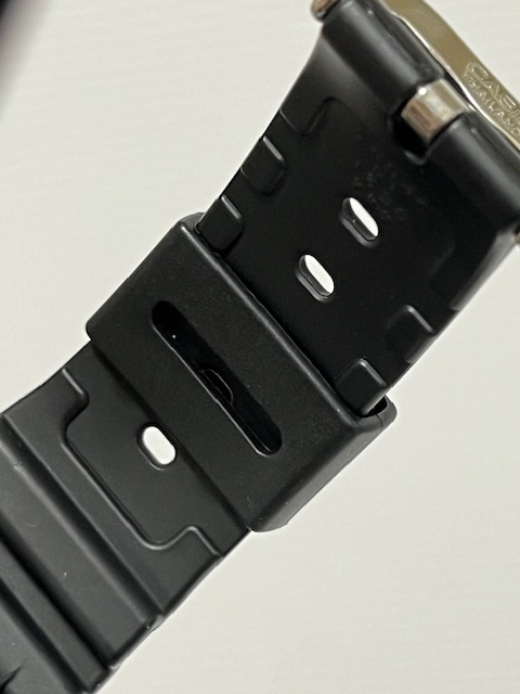 CASIO G-SHOCK DW-5000SL スパイクリー コラボ腕時計　スクリューバック_画像9
