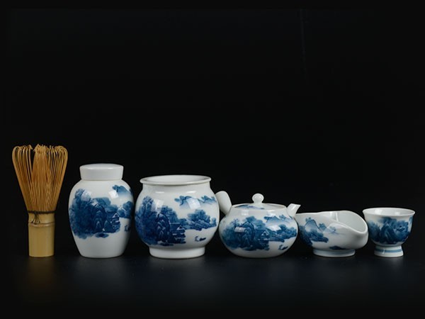 775e 茶道具 畑萬 作 染付 山水絵 茶器揃 『 茶乃百 セット 』 急須 湯冷 茶入 茶碗 5客 / 煎茶道具_画像4