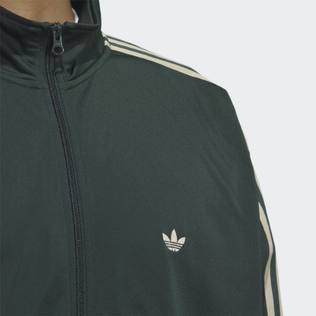 新品 XL adidas トラック ジャケット IN1001 ジェンダー 新品 XL adidas トラック ジャケット IN1001 ジェンダー