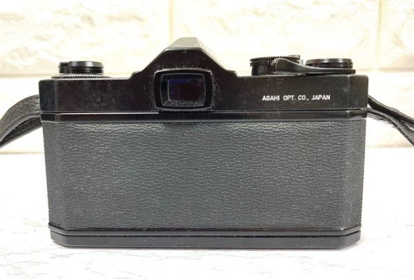 ASAHI PENTAX SPOTMATIC SP フィルムカメラ SMC TAKUMAR 1:1.4 50mm /1:3.5 28mm /SUPER KOMURA レンズ 動作未確認 fah 11A465_画像4