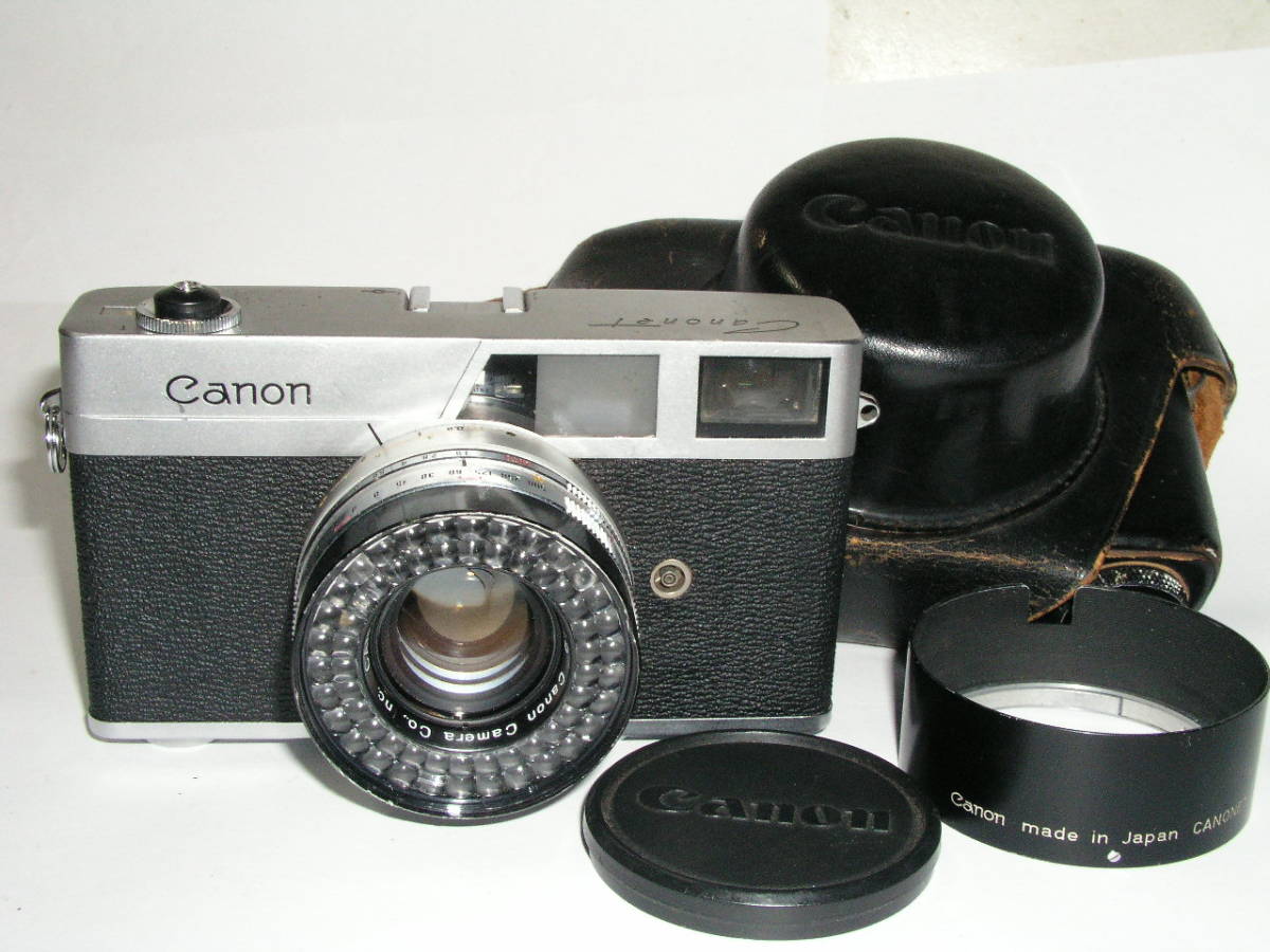 5413●● Canon Canonet 純、フードと革ケース付き、レンズ良、60年前のキャノネット ●81_画像1