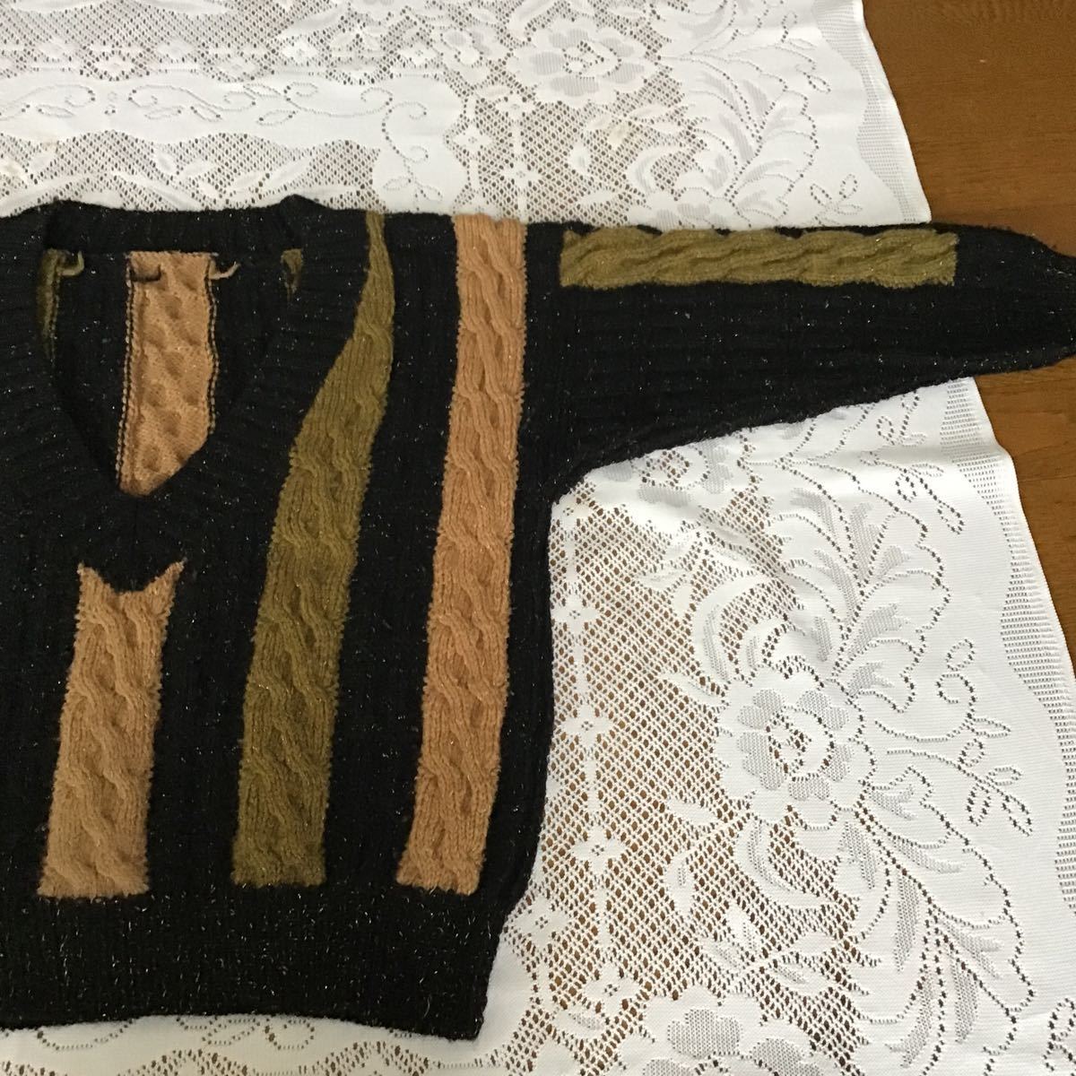 ウール セーター ハンドメイド　手編みセーター　　Ｖネックセーター　ウール100%_画像2