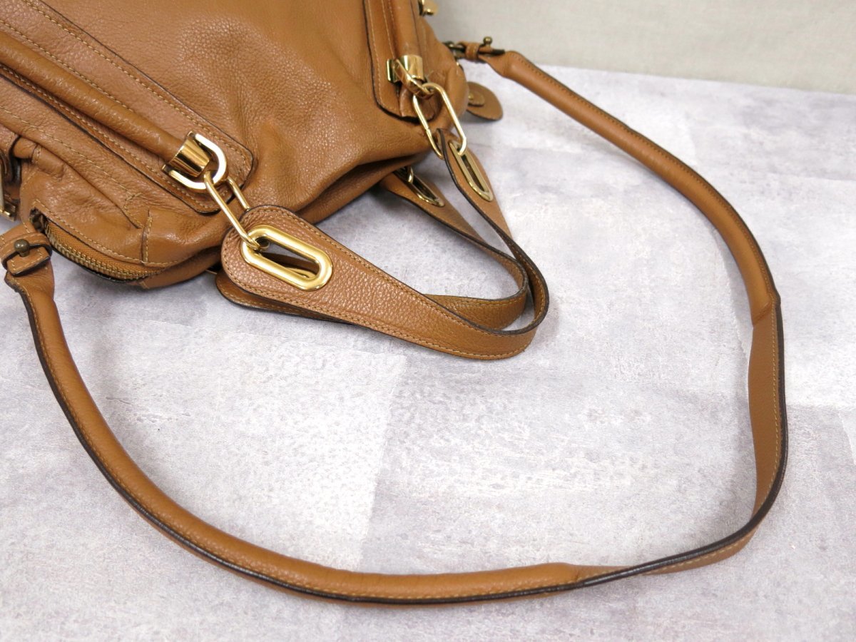 Yahoo!オークション - 超美品 Chloe クロエ パラティ ロゴ型押し Yahoo!オークション - 超美品 Chloe クロエ パラティ ロゴ型押し