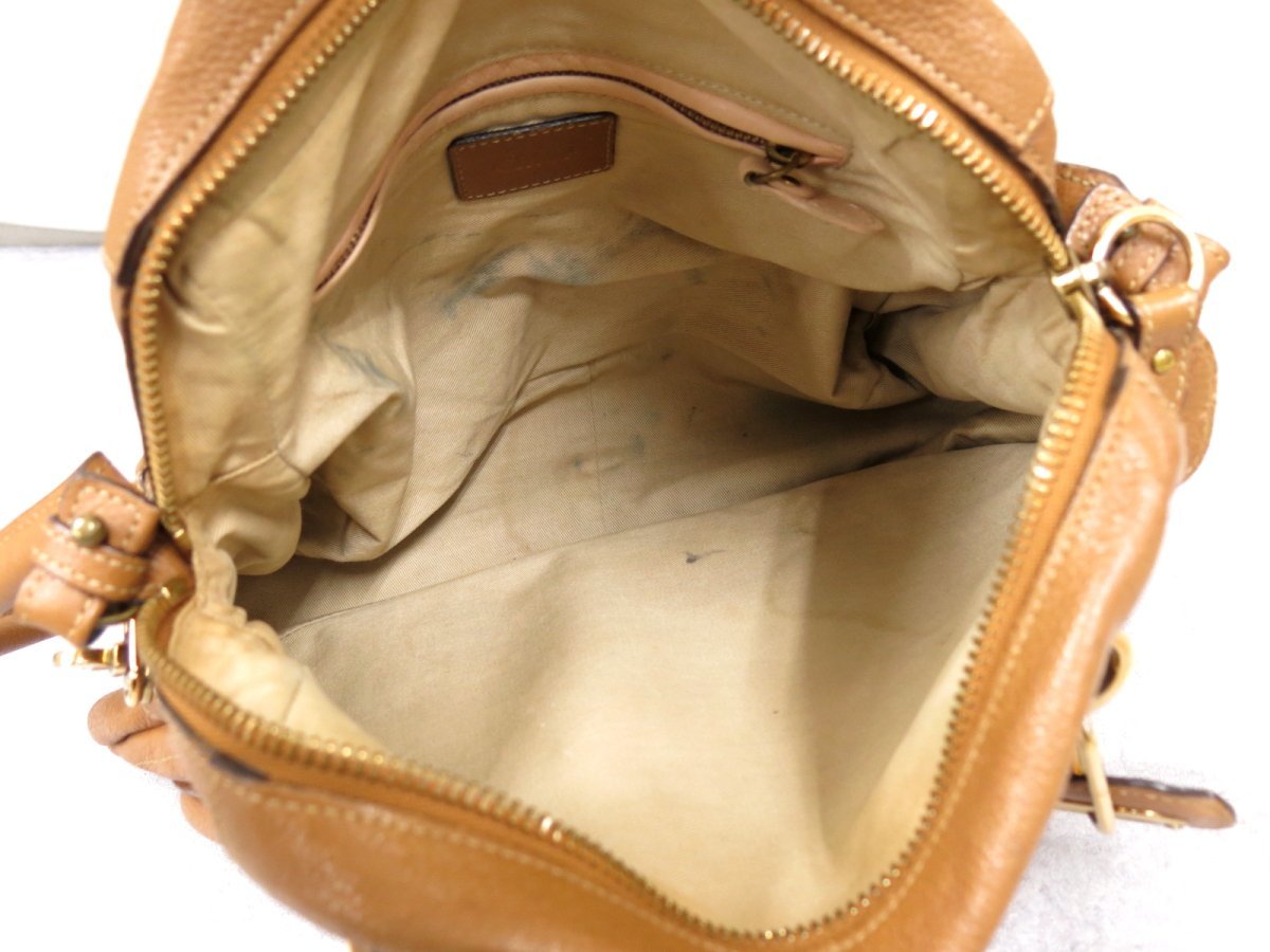 Yahoo!オークション - 超美品 Chloe クロエ パラティ ロゴ型押し Yahoo!オークション - 超美品 Chloe クロエ パラティ ロゴ型押し