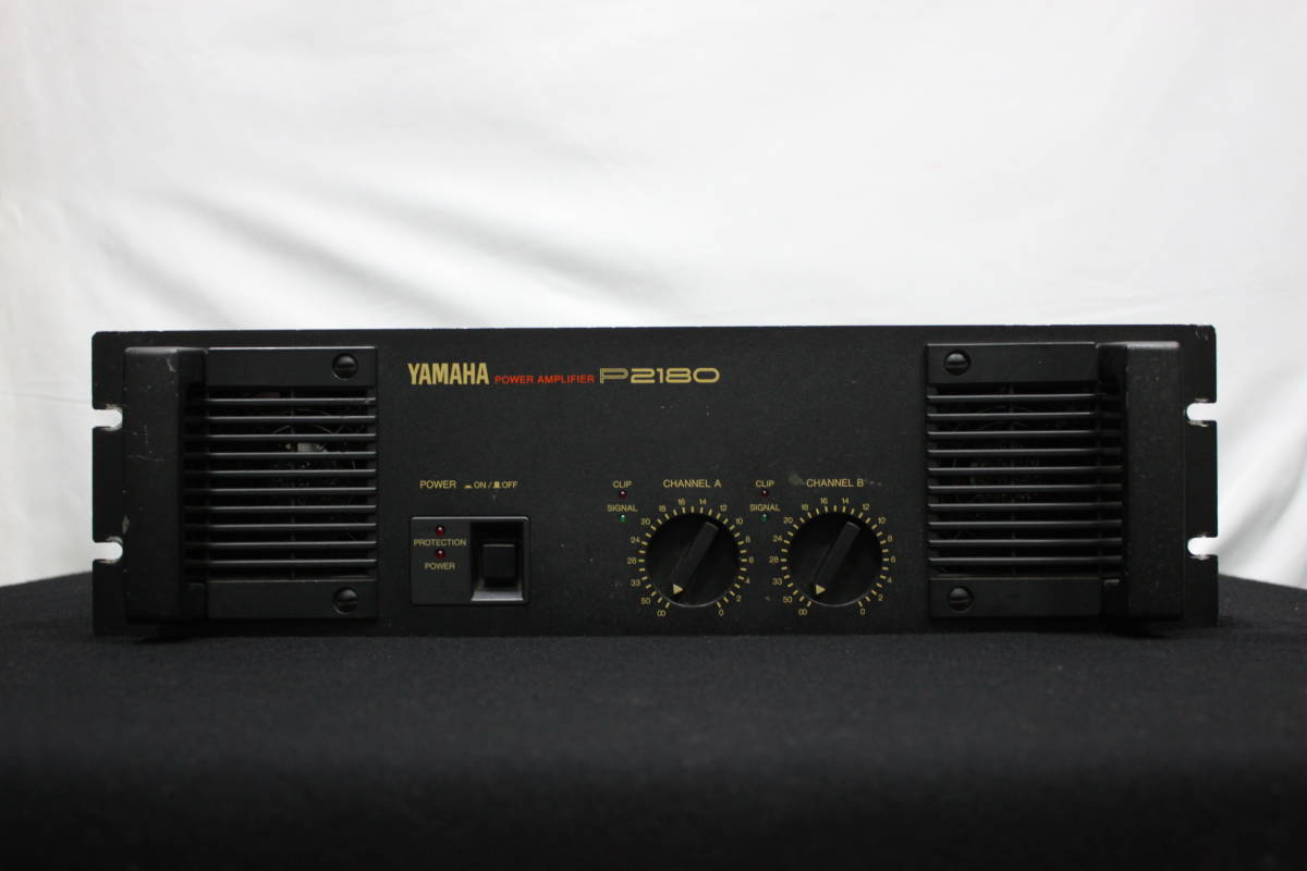 現状品 YAMAHA ヤマハ P2180 パワーアンプ PA機器 音響機器 オーディオ機器 通電確認（管理ID：432）