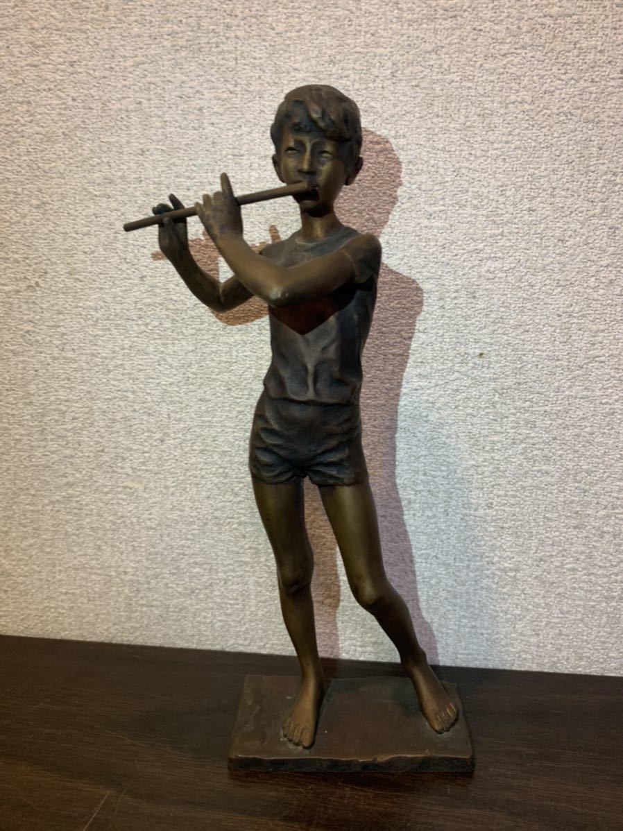 Laszlo Kutas ブロンズ像 “Boy playing the flute” フルートを奏でる少年 23.5cm 1960年代　Y572_画像1