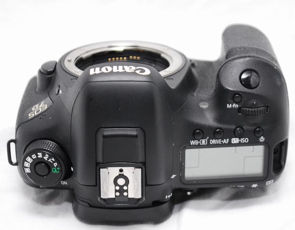 【良品・豪華セット】Canon キヤノン EOS 7D Mark II EF-S 18-55mm IS STM_画像7
