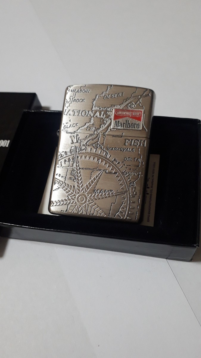 未使用　Marlboro　Zippo　MAW　OUTDOOR　GEAR　2001　ADVENTURE　WEST　マルボロジッポー　アドベンチャーウエスト　2001年製造　希少品_画像1