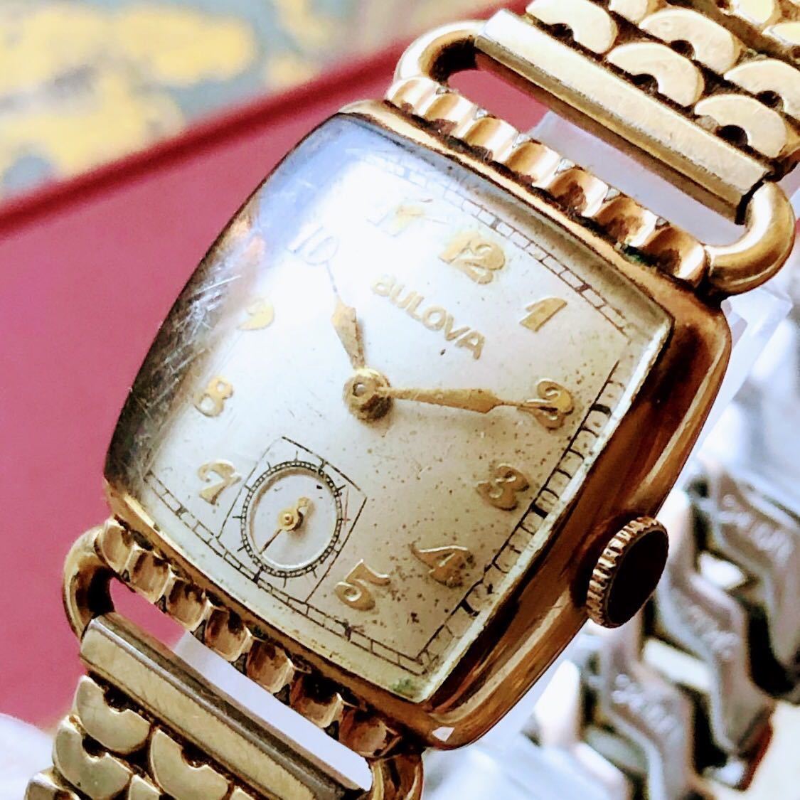 #2905【渋くてお洒落】メンズ 腕時計 ブローバ 動作品 15石 アンティーク ヴィンテージ 1949年 手巻き 機械式 Bulova 金張り ゴールドF